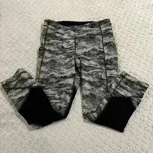 Lululemon Pace Rival Crop Power Luxtreme Hazy Days Black White/Black